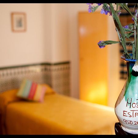 Hostal Estacion Almeria Ngoại thất bức ảnh