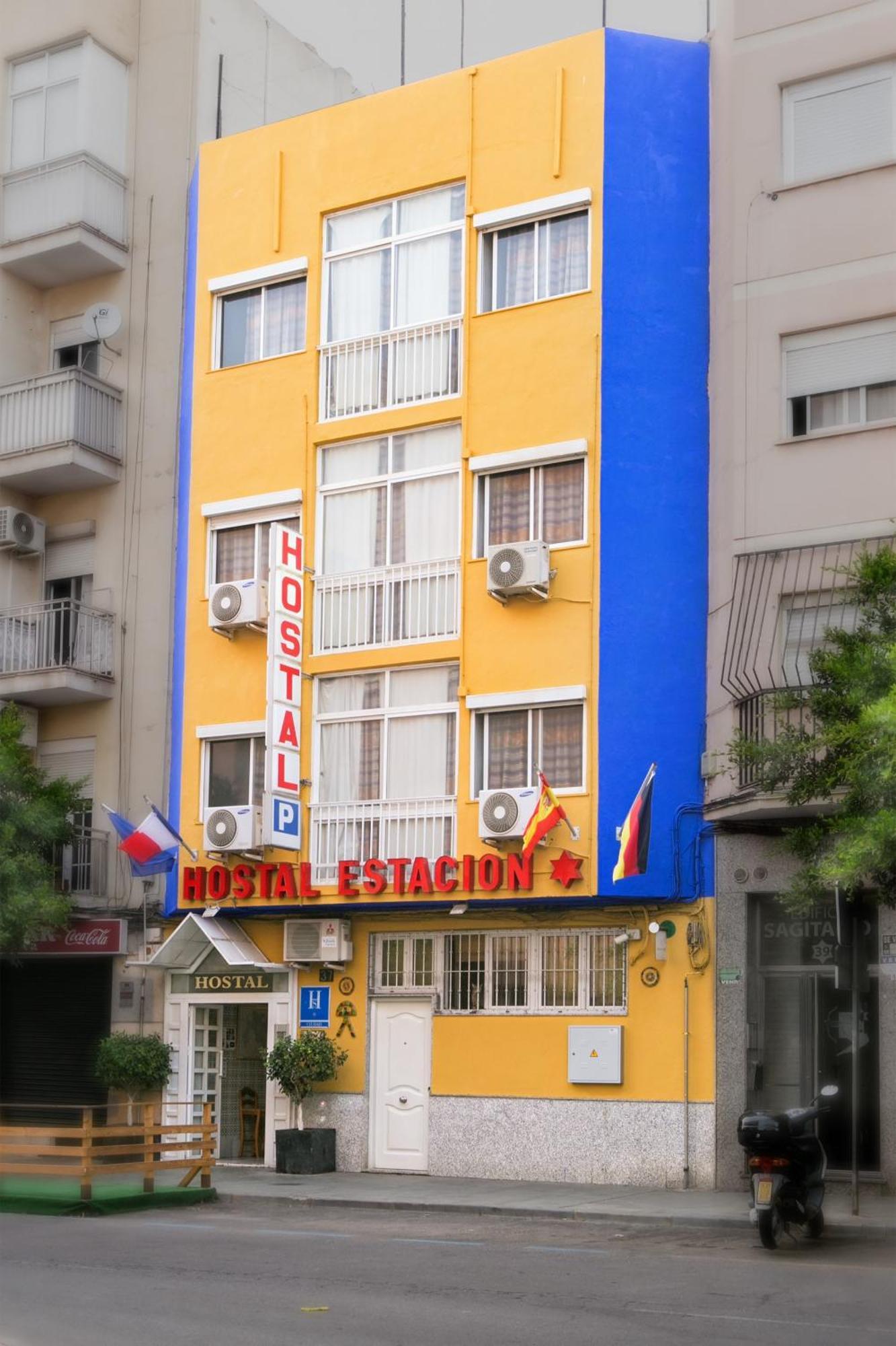 Hostal Estacion Almeria Ngoại thất bức ảnh