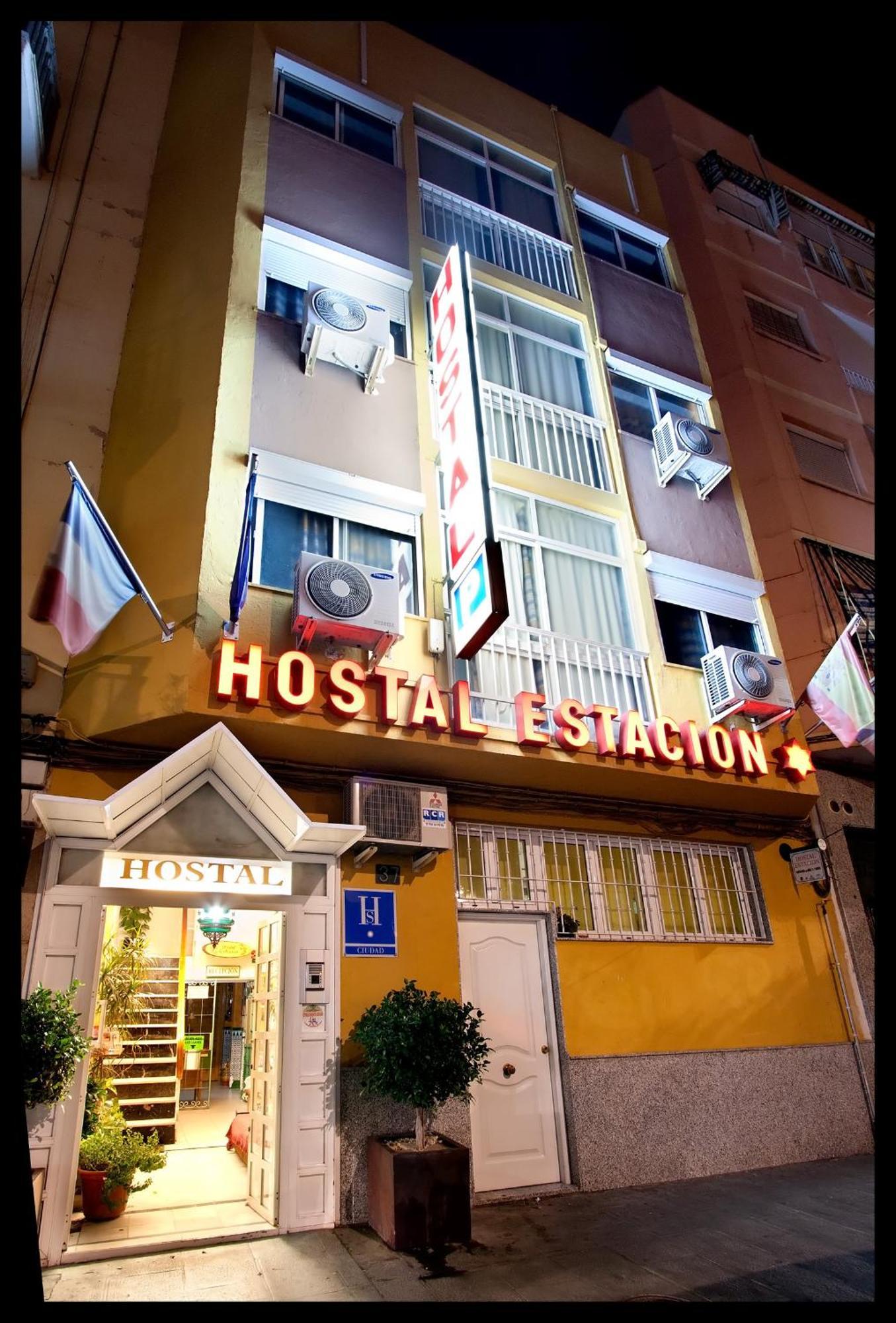 Hostal Estacion Almeria Ngoại thất bức ảnh