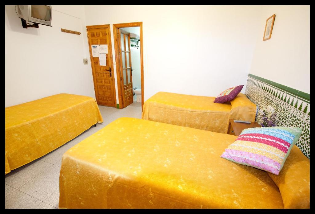 Hostal Estacion Almeria Ngoại thất bức ảnh