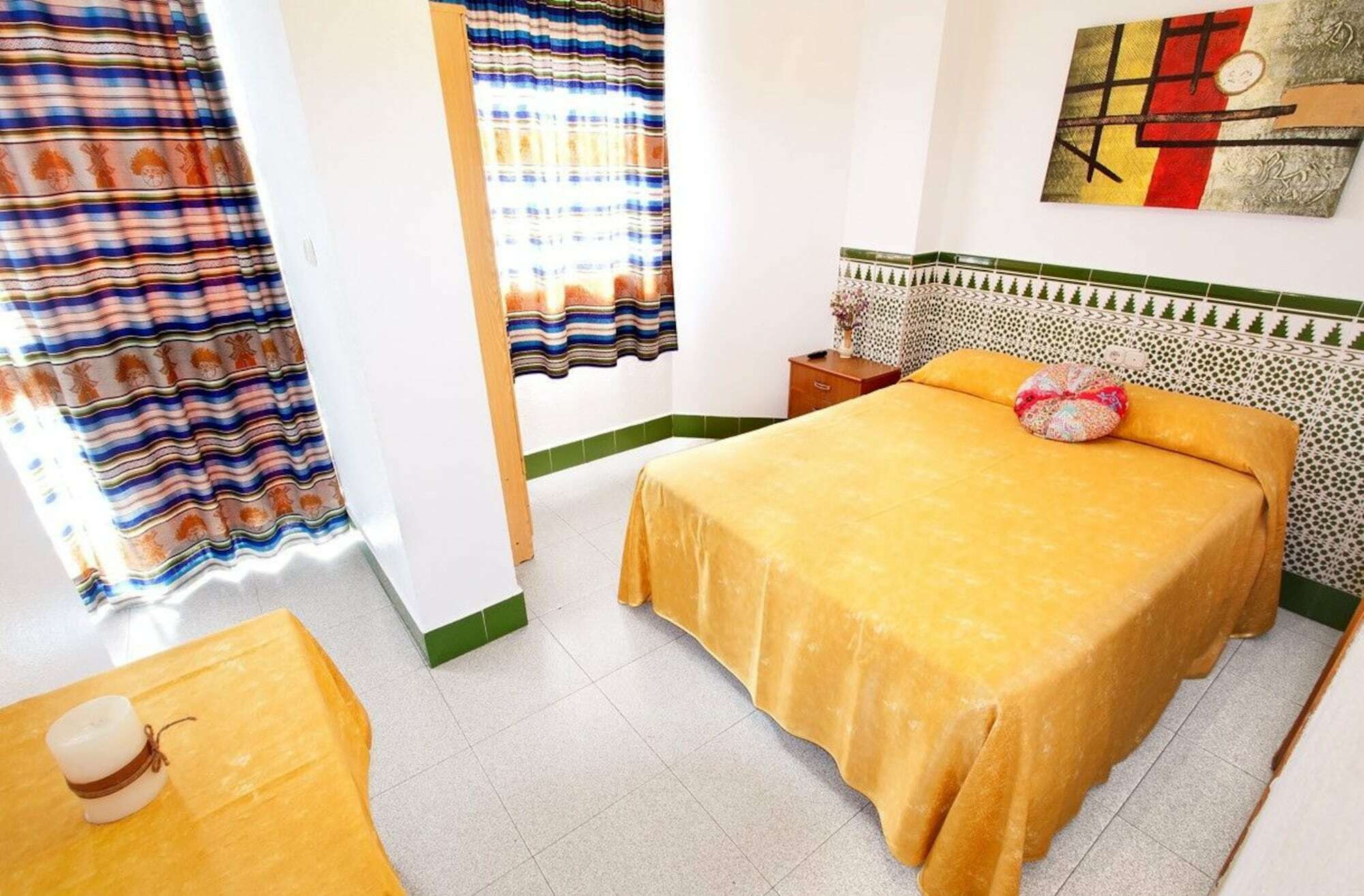 Hostal Estacion Almeria Ngoại thất bức ảnh